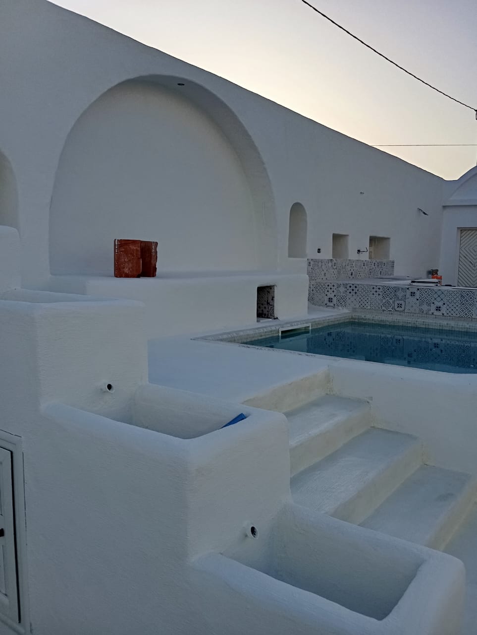 À base de ciment réalisé par Mille Color à Monastir — photo 4