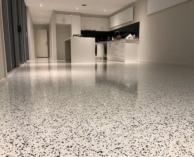 Peinture polyuréthane avec flakes réalisé par Mille Color à Monastir — photo 4