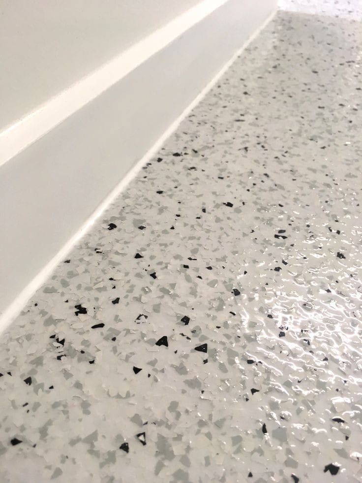 Peinture polyuréthane avec flakes réalisé par Mille Color à Monastir — photo 9